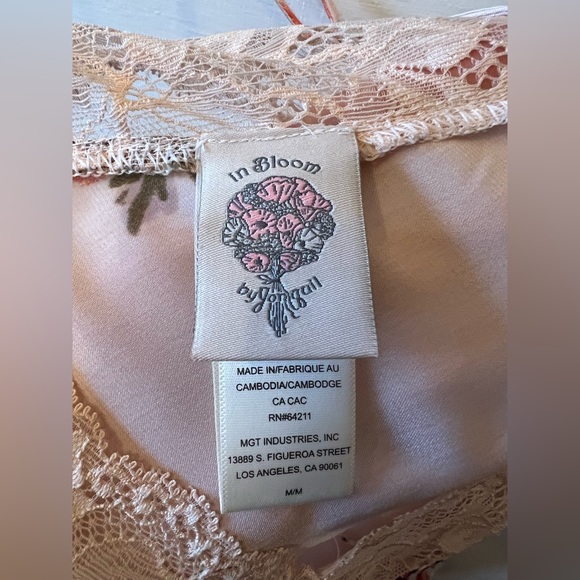 In Bloom | Unforgettable Floral Satin Midi Gown - Picture 6 of 8